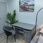 Apartamento Hannibal - Design Studio-apartment Tulpe 9, Parkplatz, Kueche, Highspeed-wlan *