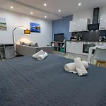 Hannibal - Design Studio-apartment Tulpe 9, Parkplatz, Kueche, Highspeed-wlan Wolfsburg