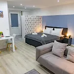 Apartamento Hannibal - Design Studio-apartment Tulpe 9, Parkplatz, Kueche, Highspeed-wlan *