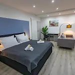 Apartamento Hannibal - Design Studio-apartment Tulpe 9, Parkplatz, Kueche, Highspeed-wlan