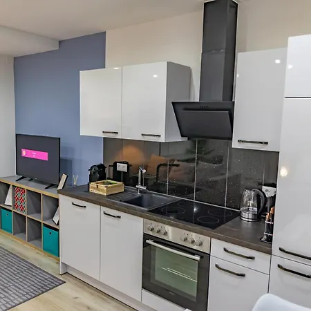 Apartamento Hannibal - Design Studio-apartment Tulpe 9, Parkplatz, Kueche, Highspeed-wlan *