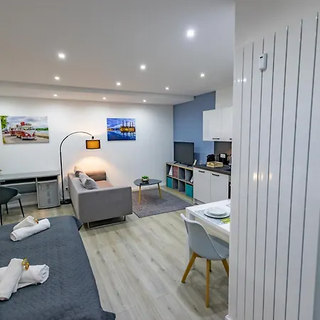 Apartmán Hannibal - Design Studio-apartment Tulpe 9, Parkplatz, Kueche, Highspeed-wlan Wolfsburg