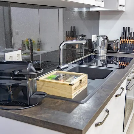 Hannibal - Design Studio-apartment Tulpe 9, Parkplatz, Kueche, Highspeed-wlan *