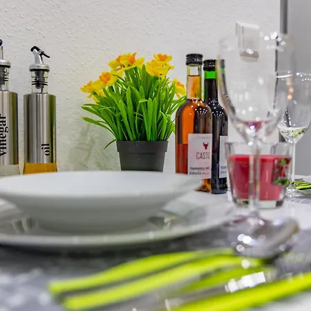 Hannibal - Design Studio-apartment Tulpe 9, Parkplatz, Kueche, Highspeed-wlan