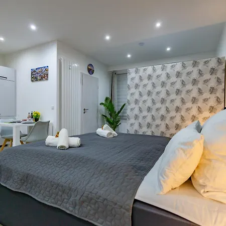 아파트 Hannibal - Design Studio-apartment Tulpe 9, Parkplatz, Kueche, Highspeed-wlan