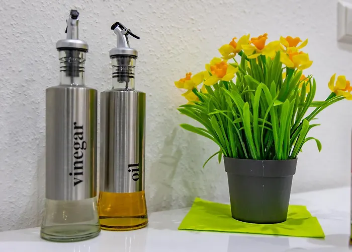 Hannibal - Design Studio-apartment Tulpe 9, Parkplatz, Kueche, Highspeed-wlan דירה *