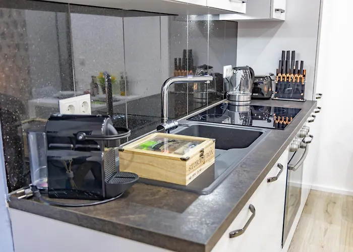 Hannibal - Design Studio-apartment Tulpe 9, Parkplatz, Kueche, Highspeed-wlan *